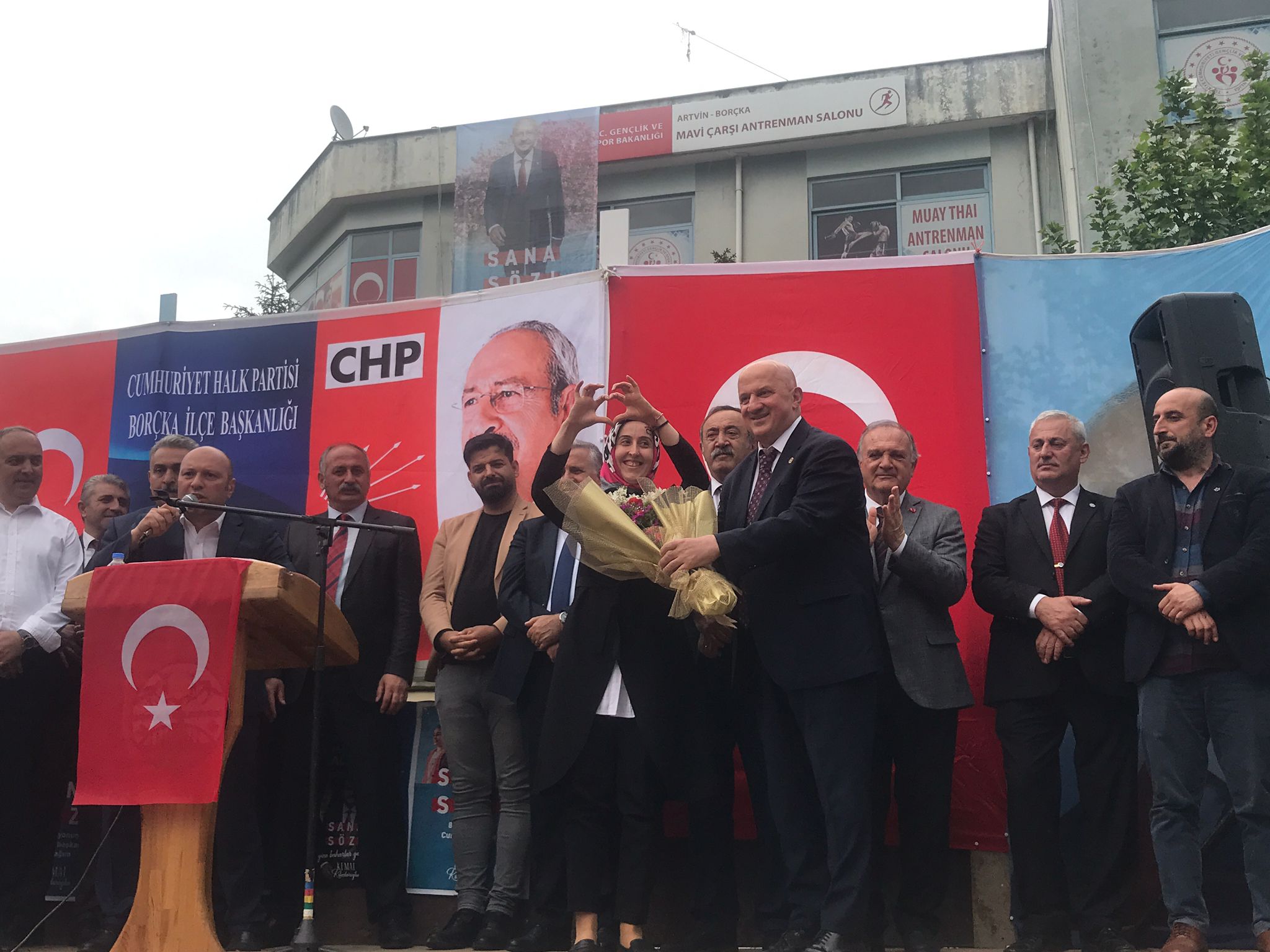 CHP’li adaylar Borçka’da (1)