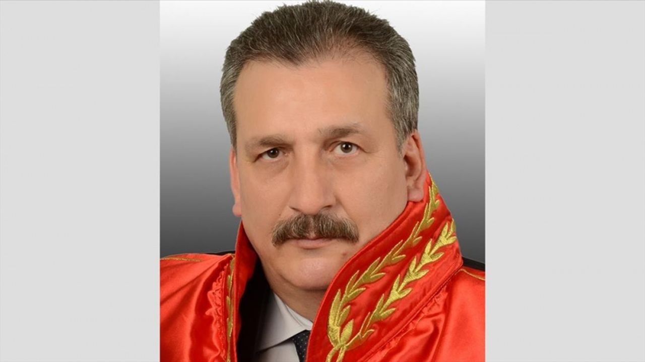 Maruf Alikanoğlu göreve yeniden seçildi