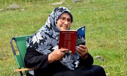 70 yaşındaki Netice ninenin okuma tutkusu