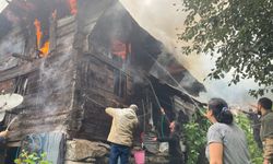 Ayder Yaylası'nda ahşap ev yandı