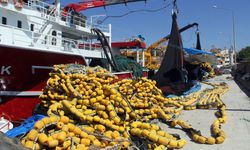Balıkçılar ağlarını Karadeniz'e bırakmak için gün sayıyor