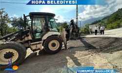 Hopa’da Yol betonlama ve duvar çalışmaları tamamlandı