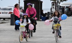 "Süslü Kadınlar Bisiklet Turu" düzenlendi