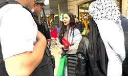 Filistin bayrağı taşıyan kadın sözlü ve fiziksel saldırıya uğradı