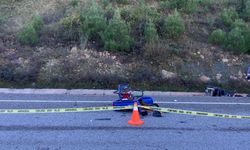 Otomobilin çarptığı elektrikli motosiklet sürücüsü öldü