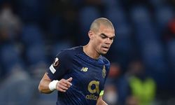 Pepe, UEFA Şampiyonlar Ligi'nde tarihe geçti