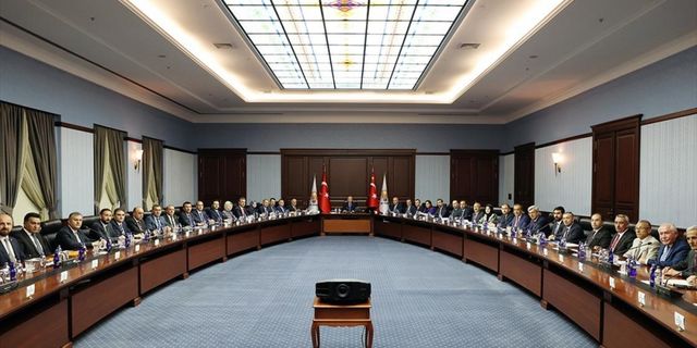Cumhurbaşkanı Erdoğan, AK Parti Ankara İl Teşkilatıyla bir araya geldi