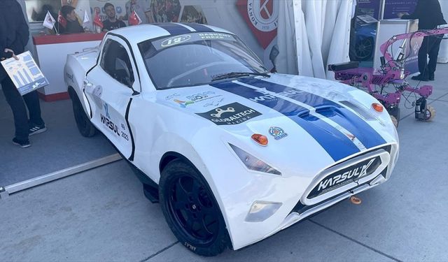 Elektrikli spor araba Simurg GT, TEKNOFEST İstanbul'da ilgi odağı oldu