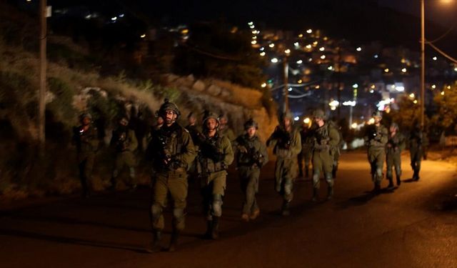 İsrail güçleri, Nablus'ta düzenlediği baskında 3 Filistinliyi öldürdü