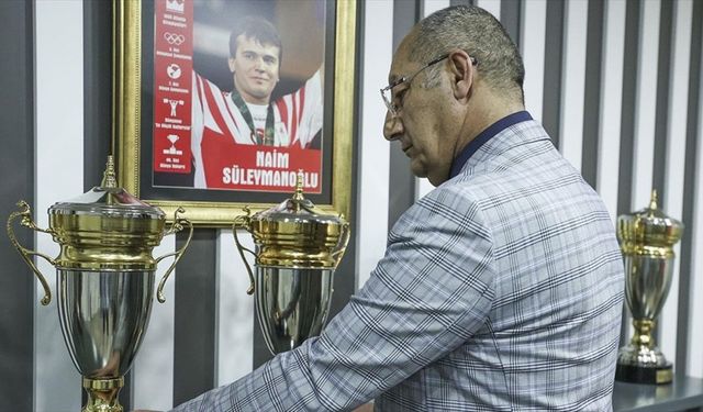 Halterin efsanesi Naim Süleymanoğlu'nun rekorlarına hiçbir sporcu ulaşamadı