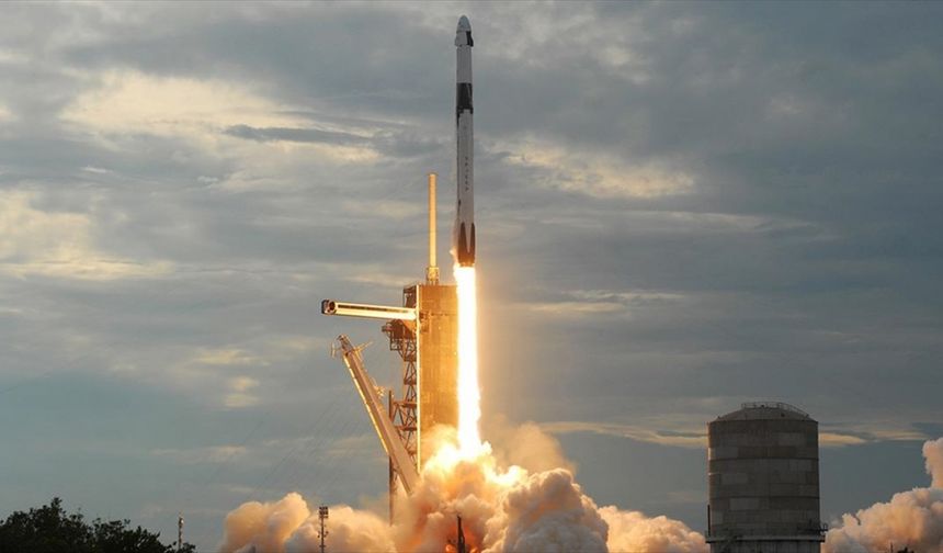 Uzay mekiği AX-2 başarıyla fırlatıldı