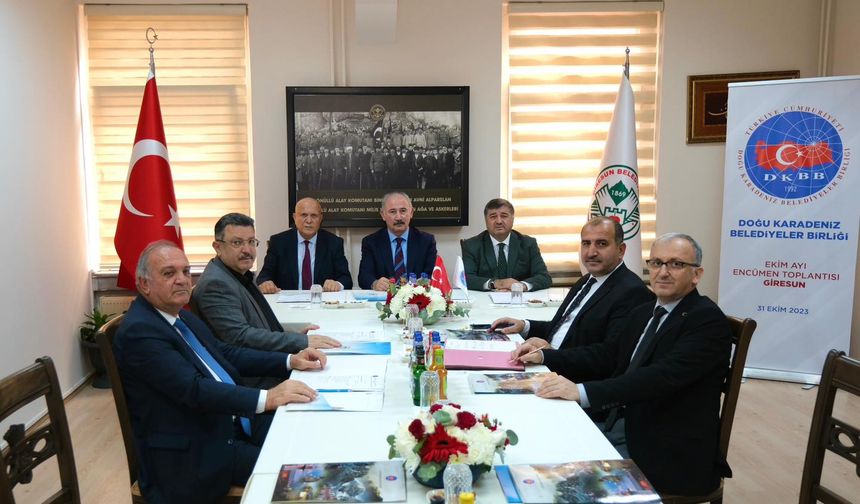 Başkan Kurdoğlu, DKBB  Encümen Toplantısı’na katıldı